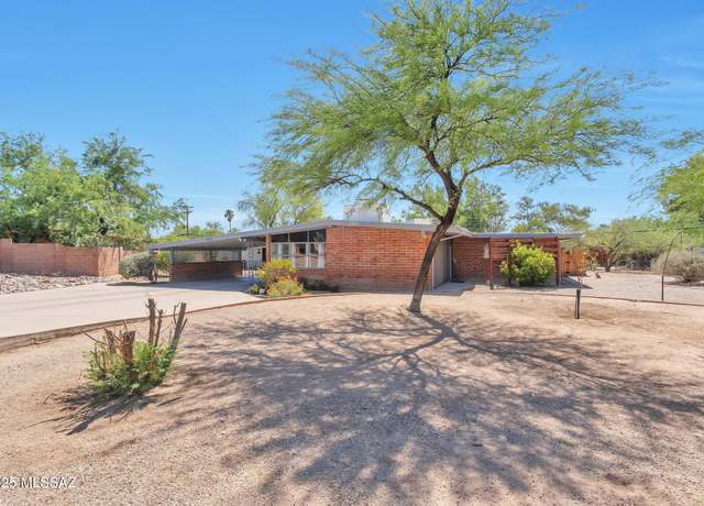 Property at 2435 N Bahana Dr, Tucson, AZ 85715, 5 beds, 3 baths