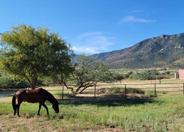 Property at 1884 Middlemarch Rd, Pearce, AZ 85625, 4 beds, 2.5 baths