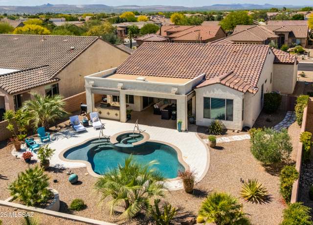 Property at 2594 E Keyes Ct, Green Valley, AZ 85614, 2 beds, 2.5 baths