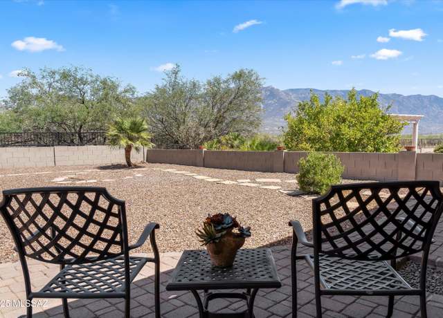 Property at 39179 S Lake Crest Dr, Tucson, AZ 85739, 2 beds, 2 baths