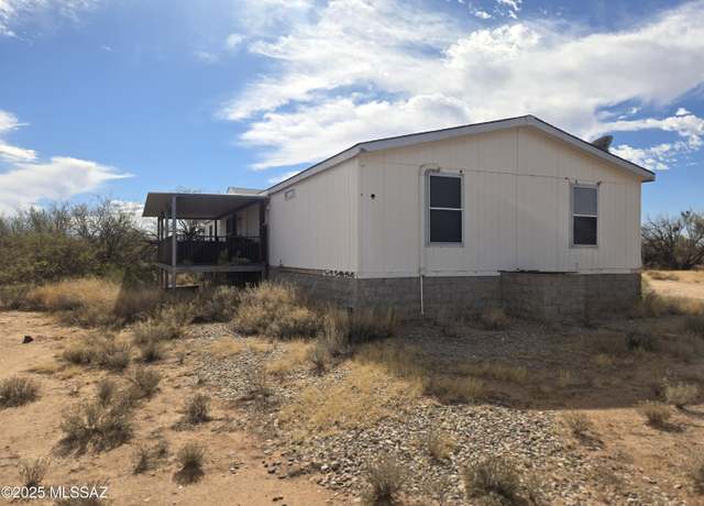 Property at 6212 S Sandario Rd, Tucson, AZ 85735, 4 beds, 2 baths