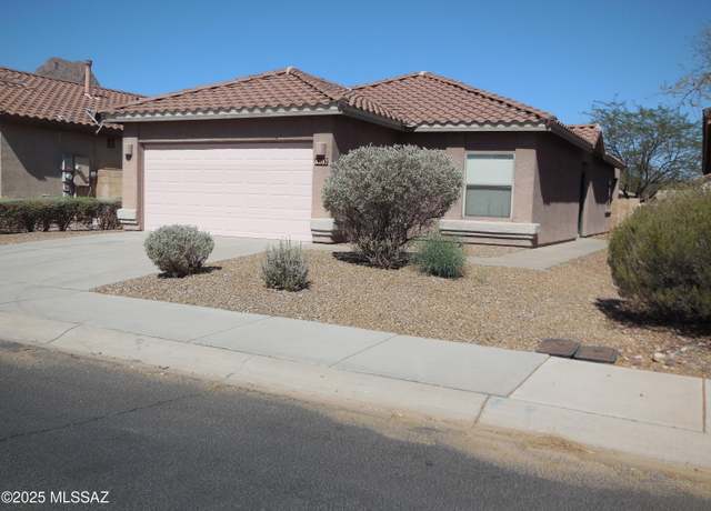 Property at 8307 N Rocky View Ln, Tucson, AZ 85743, 3 beds, 2 baths