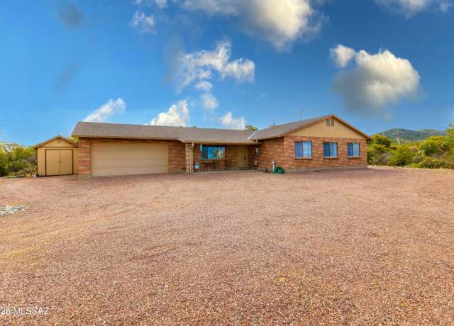 Property at 881 N Mountain View Dr, Oracle, AZ 85623, 4 beds, 2 baths