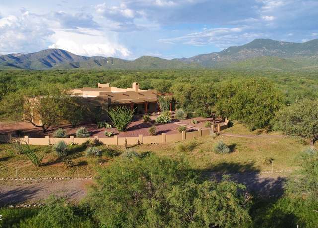 Property at 100 Willow Cross Cir, Nogales, AZ 85621, 3 beds, 2.5 baths