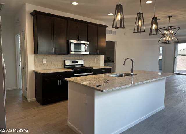Property at 12551 E Remi Dr, Vail, AZ 85641, 3 beds, 2 baths