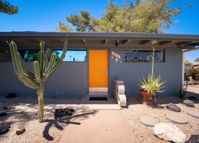 Property at 1825 N Ridgeway Rd, Tucson, AZ 85712, 3 beds, 1.5 baths
