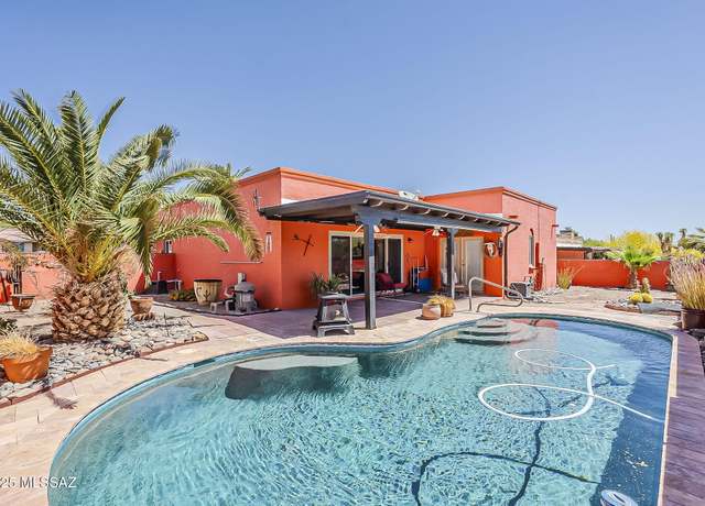 Property at 241 W Calle Mccleary, Green Valley, AZ 85614, 2 beds, 2 baths