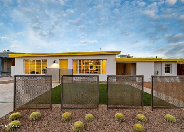 Property at 2215 E Juanita St, Tucson, AZ 85719, 5 beds, 4 baths