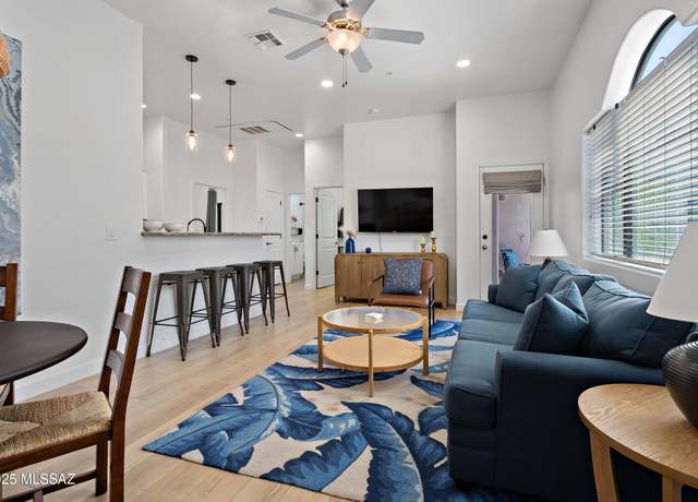 Property at 2028 E River Rd #205, Tucson, AZ 85718, 2 beds, 2 baths