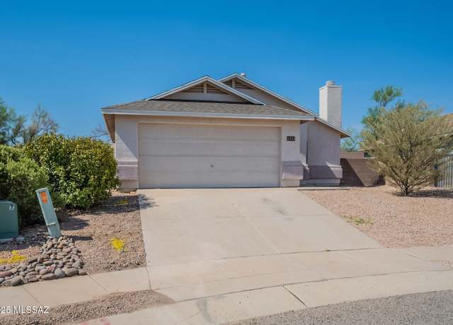 Property at 3333 W Via Campana De Cobre, Tucson, AZ 85745, 3 beds, 2 baths