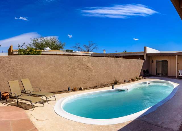 Property at 1329 W Placita Plata, Tucson, AZ 85745, 2 beds, 2 baths