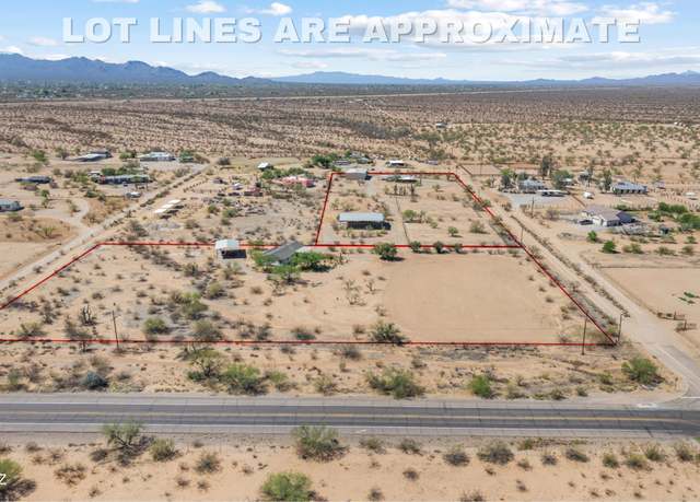 Property at 8720 N Sanders Rd, Tucson, AZ 85743, 3 beds, 2 baths