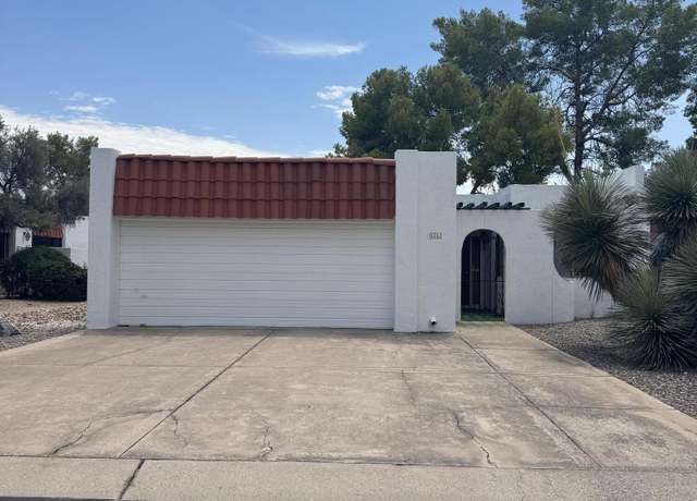Property at 6752 E Via Dorado, Tucson, AZ 85715, 2 beds, 2 baths
