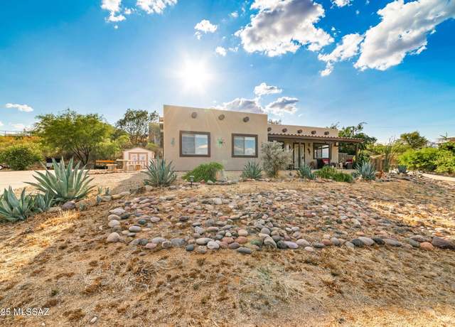 Property at 1448 N Calle Futura, Oracle, AZ 85623, 3 beds, 2 baths