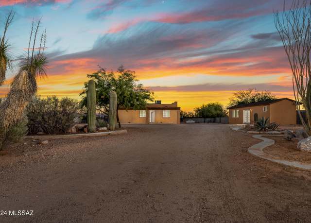 Property at 2850 E Adilene Dr, Tucson, AZ 85756, 4 beds, 3 baths
