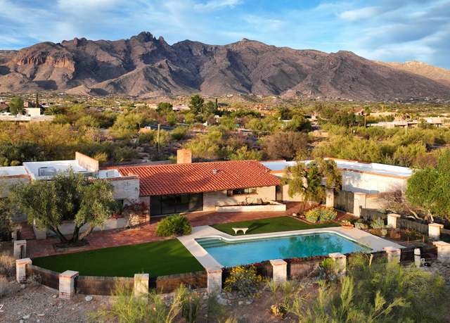 Property at 2740 E Avenida De Posada, Tucson, AZ 85718, 4 beds, 3 baths