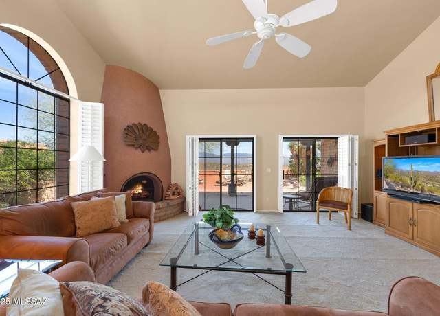 Property at 4460 N Trocha Alegre, Tucson, AZ 85750, 3 beds, 2 baths