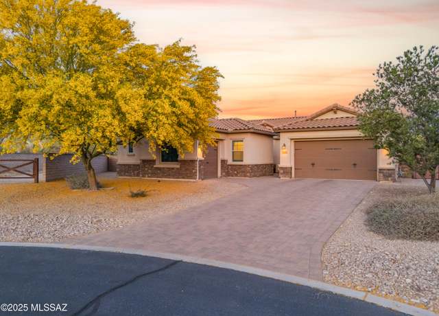 Property at 10828 E Fairacres Pl, Tucson, AZ 85749, 4 beds, 3.5 baths