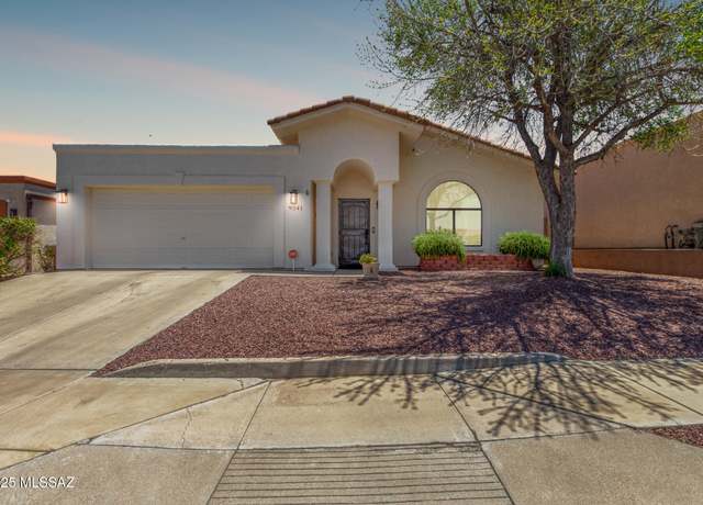 Property at 9541 E Kokopelli Cir, Tucson, AZ 85748, 3 beds, 2 baths