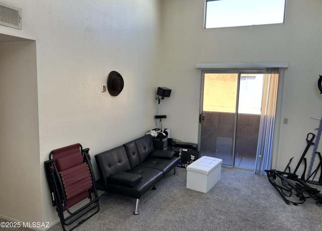 Property at 1810 E Blacklidge Dr #726, Tucson, AZ 85719, 2 beds, 2 baths