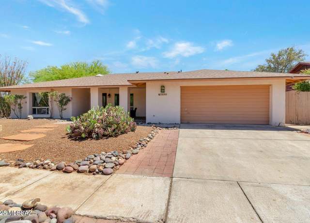 Property at 7640 E Dos Mujeres Rd, Tucson, AZ 85715, 4 beds, 2 baths
