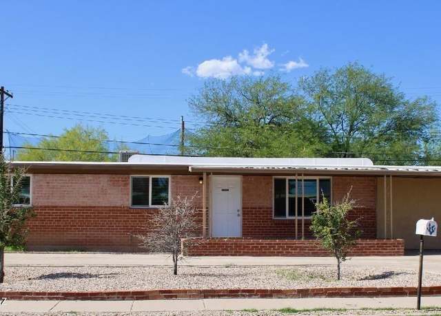 Property at 4865 E 23rd St, Tucson, AZ 85711, 4 beds, 1.5 baths