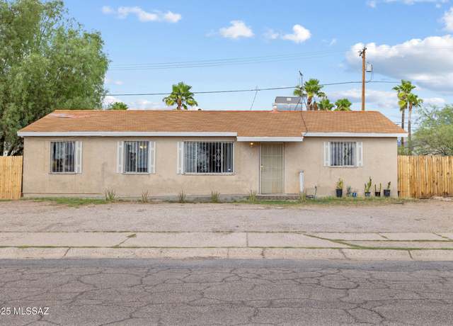Property at 1211 S Rook Ave, Tucson, AZ 85711, 5 beds, 2 baths