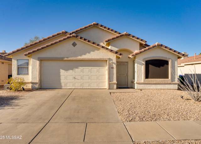 Property at 6928 W Sauceda Dr, Tucson, AZ 85743, 4 beds, 2 baths