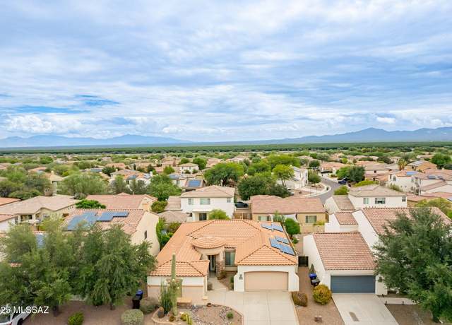 Property at 15067 S Camino Rio Puerco, Sahuarita, AZ 85629, 3 beds, 2 baths