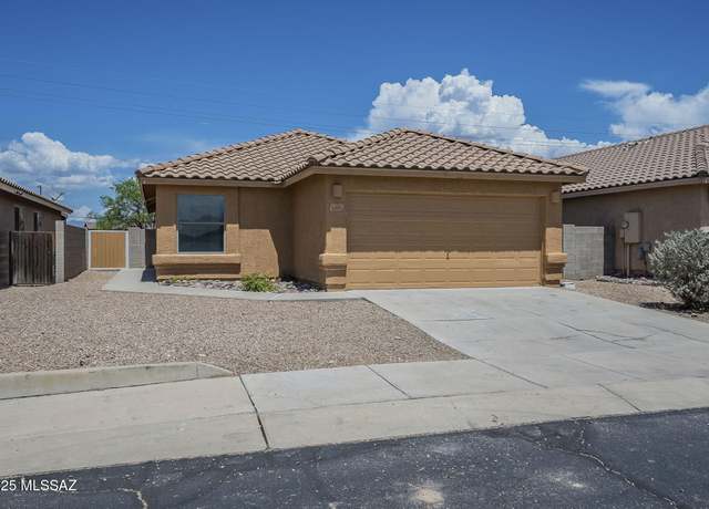 Property at 6603 E Ladonna Ln, Tucson, AZ 85756, 3 beds, 2 baths