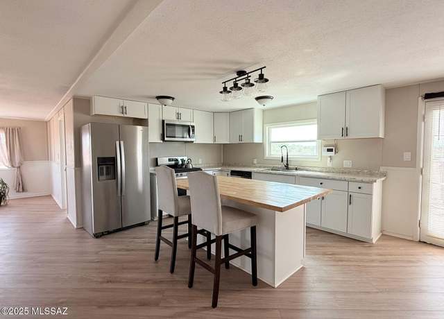 Property at 17450 W Marana Rd, Marana, AZ 85653, 3 beds, 2 baths