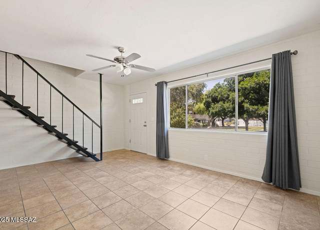 Property at 8170 E Broadway Blvd Unit K5, Tucson, AZ 85710, 3 beds, 1.5 baths
