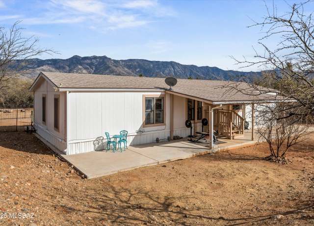 Property at 16606 N Columbus Blvd, Tucson, AZ 85739, 4 beds, 2 baths