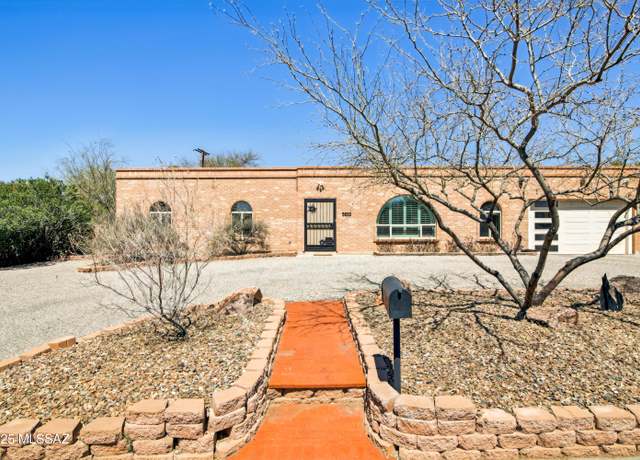 Property at 5633 E 14th St, Tucson, AZ 85711, 3 beds, 2 baths