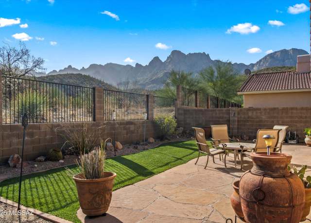 Property at 11248 N Flat Granite Dr, Oro Valley, AZ 85737, 3 beds, 2 baths