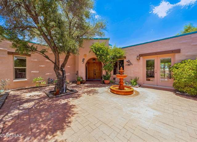 Property at 7810 E Oakwood Pl, Tucson, AZ 85750, 4 beds, 2.5 baths