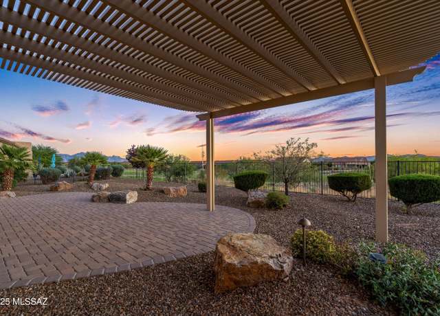 Property at 31758 S Agarita Dr, Oracle, AZ 85623, 2 beds, 2.5 baths