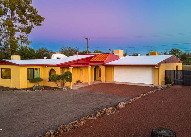 Property at 5670 E Beverly St, Tucson, AZ 85711, 5 beds, 3 baths