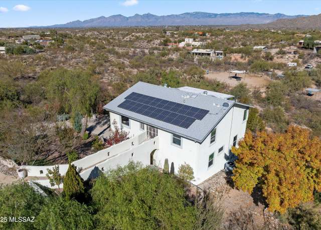 Property at 7501 S Placita De Pina, Tucson, AZ 85747, 3 beds, 2.5 baths