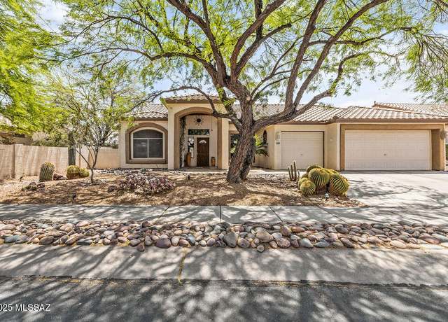 Property at 8416 N Mammoth Dr, Tucson, AZ 85743, 3 beds, 2 baths
