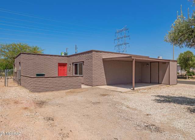 Property at 820 W Hawaii Dr, Tucson, AZ 85706, 4 beds, 2 baths
