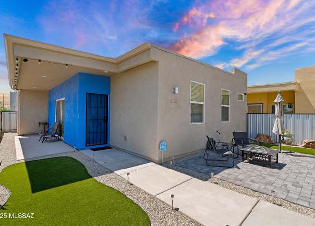 Property at 1881 S Poetry Ln, Tucson, AZ 85711, 2 beds, 2 baths