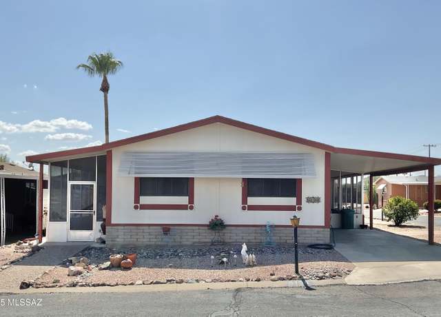 Property at 6138 S Foxhunt Dr, Tucson, AZ 85746, 3 beds, 2 baths
