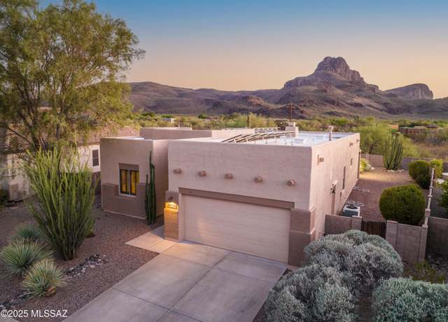 Property at 8183 N Sombrero Point Dr, Tucson, AZ 85743, 3 beds, 2 baths