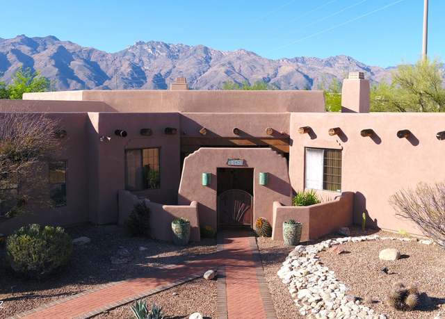 Property at 5475 E Placita De Royale, Tucson, AZ 85718, 4 beds, 2.5 baths