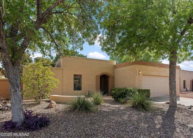 Property at 9030 E Seneca St, Tucson, AZ 85715, 4 beds, 2.5 baths