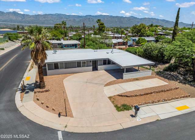 Property at 8401 E 3rd St, Tucson, AZ 85710, 3 beds, 2 baths