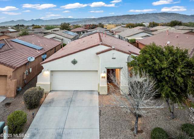 Property at 13773 E Carruthers St, Vail, AZ 85641, 2 beds, 2 baths