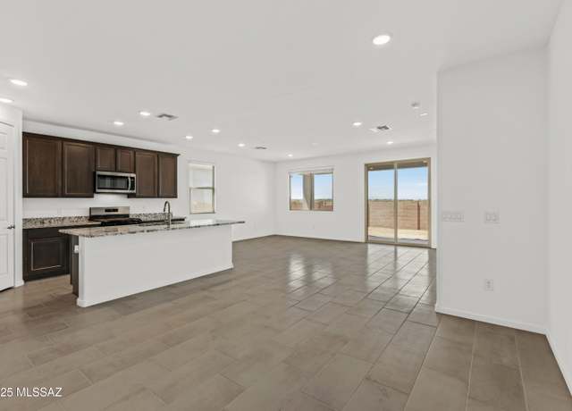 Property at 10096 S Arnold Ranch Ct, Vail, AZ 85641, 3 beds, 2 baths