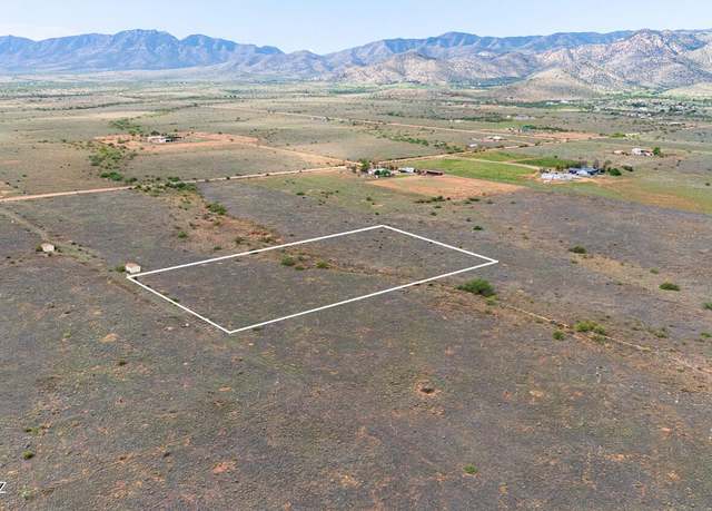 Property at 4 Acres E Treasure Rd Unit B, Pearce, AZ 85625